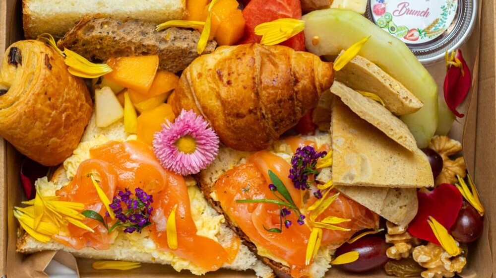 Bloomy Brunch