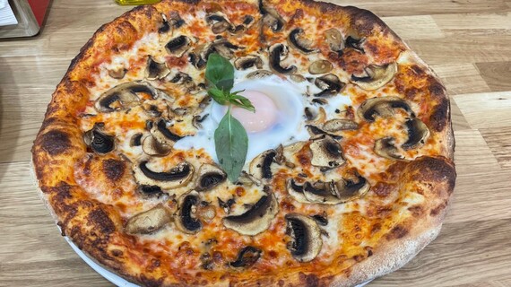 Pikolo Pizza