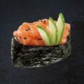 Salmon tartare