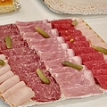 Cold meat tray