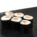 Salmon maki