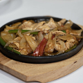 Chicken with onions
